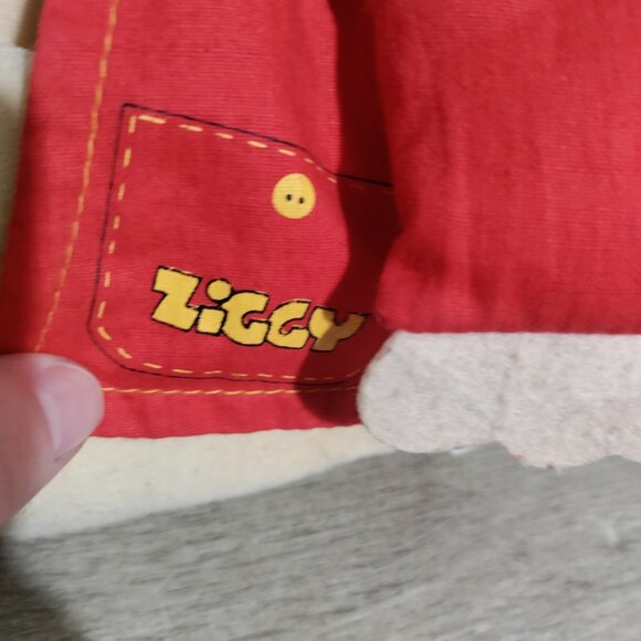 Ziggy "I'm All Heart" Knickerbocker Universal 12" Plush Toy - Picture 7 of 11